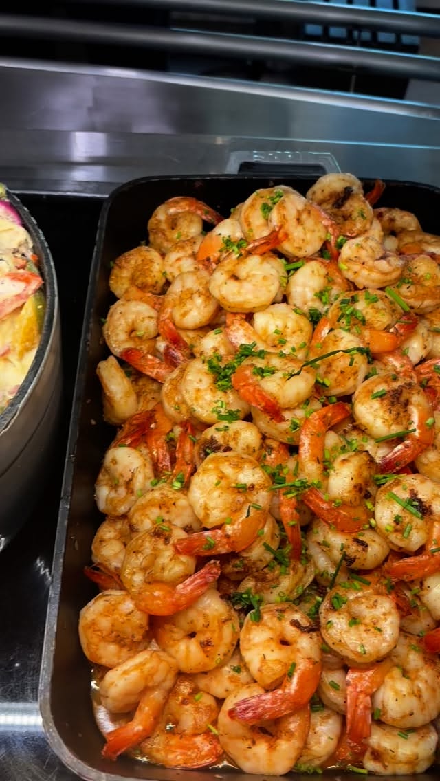 Another day, another dollar🤑 #dallaschef #dallascatering #dfwcatering #dfwchef