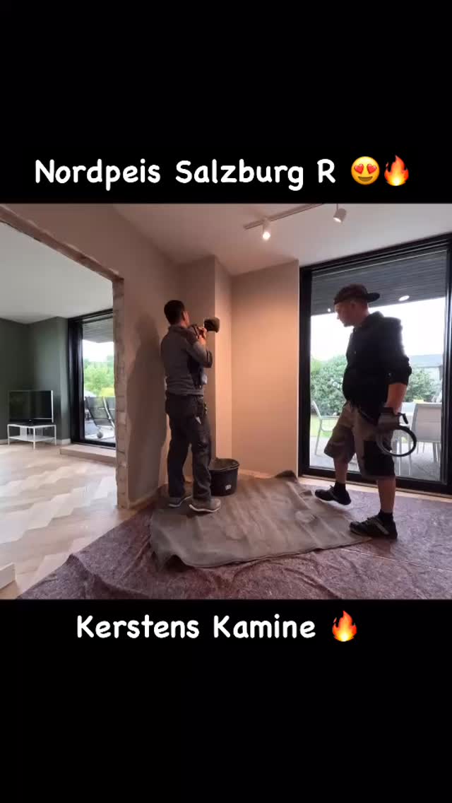 „Vom ersten Stein bis zur letzten Fuge – in wenigen Sekunden zum fertigen Traumofen. 🔥
Hier seht ihr im Zeitraffer, wie unser Nordpeis Salzburg R Stück für Stück entsteht: millimetergenau gesetzt, perfekt ausgerichtet, und am Ende ein massiver Speicherofen, der nicht nur wärmt, sondern den ganzen Raum prägt.
Handwerk, Geduld und ein bisschen Magie – komprimiert in ein paar Sekunden Video.“ #nordpeis #ofenbau #handwerk #feuer #leidenschaft #beratung #niedersachsen #gifhorn #studio #kamin