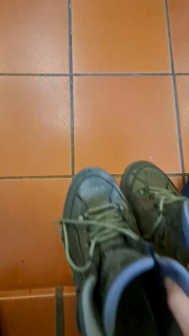 This summer, I had one of the most beautiful and inspiring on-site workplaces so far, working on a restoration project that was especially close to my heart.
Want to learn more? Visit my blog:
👉 https://www.goldenbloom.nl/post/waar-geschiedenis-tot-leven-komt-mijn-zomerproject-in-de-oswaldibergkerk
#Restoration #Craftsmanship #Austria #ChurchRestoration #HeritagePreservation