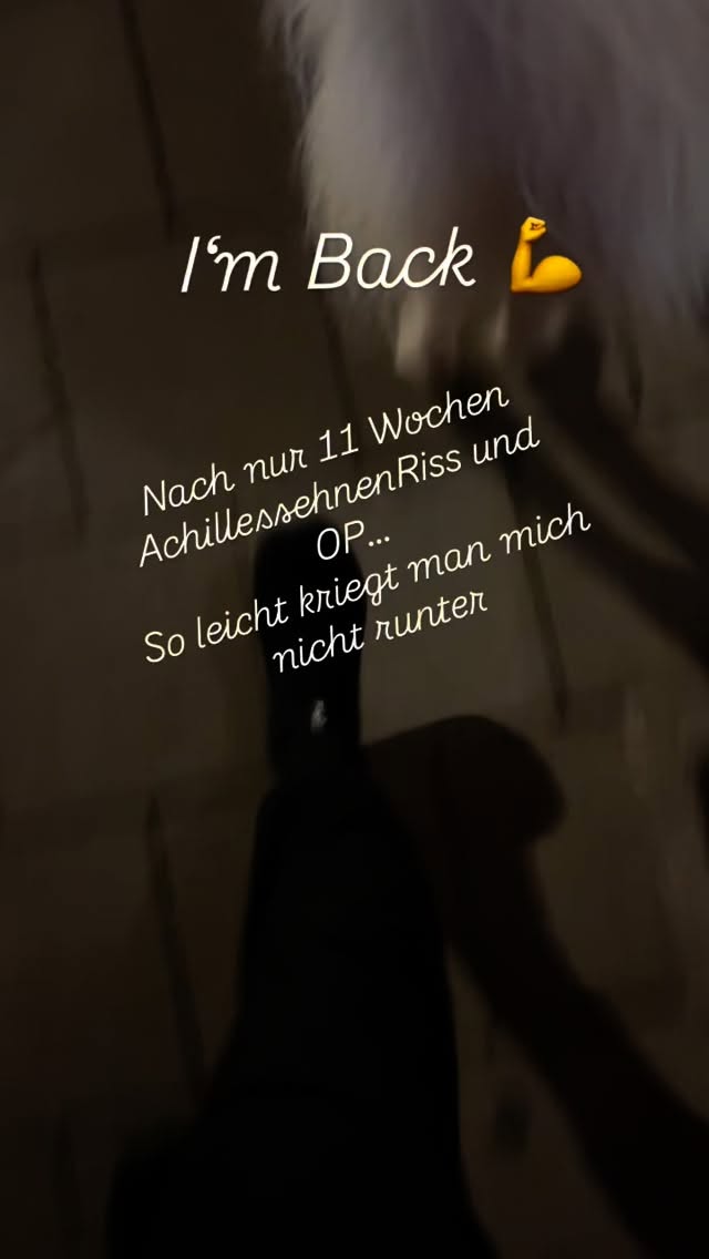I‘m Back…
Nach nur 11 Wochen AchillessehnenRiss und OP kann ich wieder fast normal gehen!!
Die Prüfung zum 5. Dan hat sich also somit gelohnt 🤣
Danke an ALLE die mich in dieser schwierigen Zeit unterstützt und mir viel Kraft gegeben haben 🙏🏻🙏🏻🙏🏻
Danke auch an alle Sportlerinnen und Sportler und Eltern die stets an meiner Seite standen.
DANKEEEE…. I‘m Back ❤️
