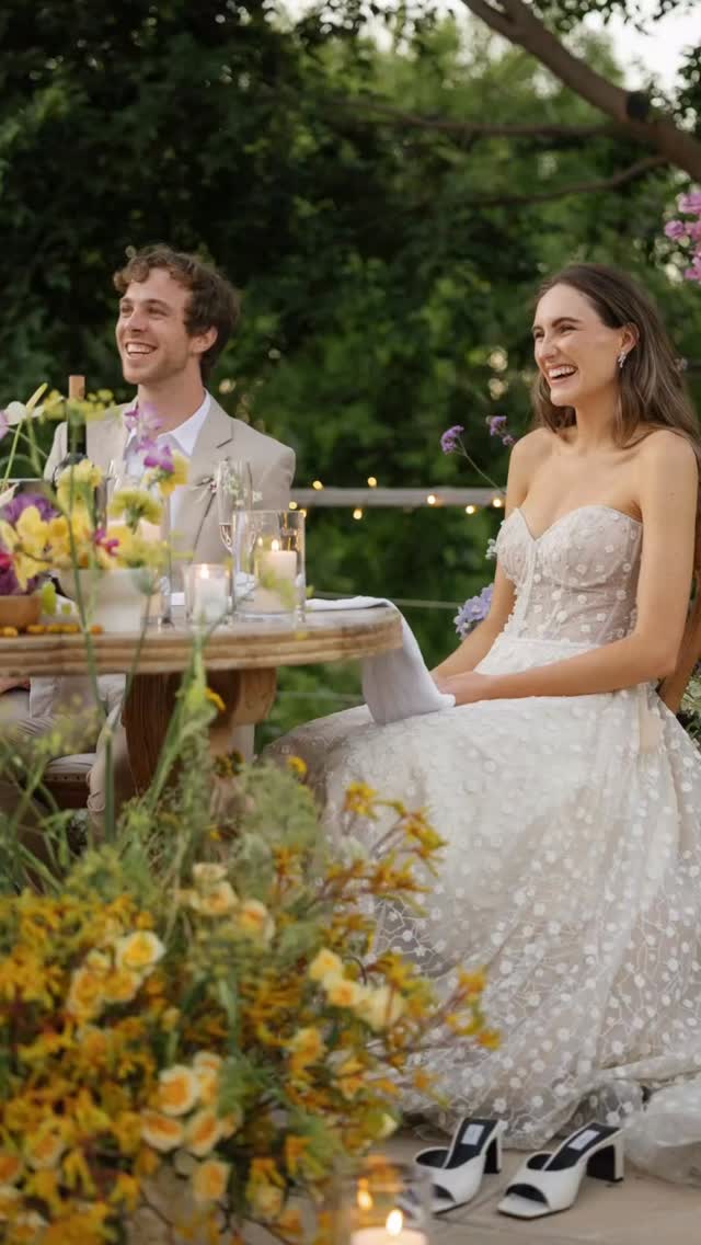 The best venue for an outdoor reception!
🍑not a vineyard venue but set in cape wine country on a fruit farm with modern architecture and charm. A relaxed but incredibly organised wedding venue, with an in-house caterer who makes sensational wedding food.
#oliverock #gardenwedding #outdoorwedding #fairylights #vineyardwedding #destinationwedding
@pronovias
@veilbridalcouture
@veileventssa
@anliwahlfloral
@thunderandlove
@curated_event
@sitting_pretty_bespoke_events
@wilgenhofestate
@okasie