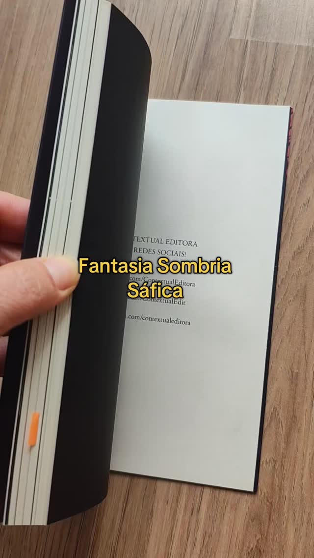 Apague as Luzes ao Anoitecer é uma dark fantasy com protagonismo bissexual, cenas 🔞 e mistérios.