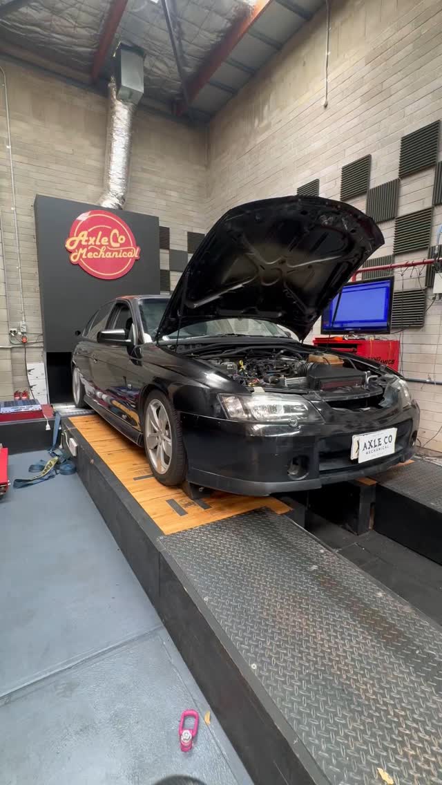 Liam buys an SV8 part 1.