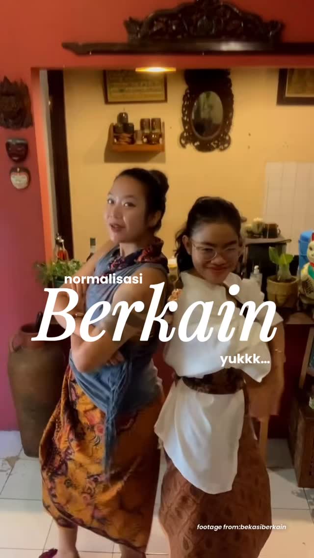 Tiap hari tren berkain makin rame. Tapi masih belum coba karena belum tahu gimana caranya?
Daripada ketinggalan, yuk ikut Workshop Berkain di Jakarta bareng personal color analyst.
Apa yang bakal dipelajari:
-Teori dasar berkain dari awal sampai akhir
-Praktek styling kain
-Panduan memilih warna kain bersama personal color analyst, biar lebih pas dengan warna kulitmu
Selain belajar, kamu juga dapat banyak benefit:
• Free kain senilai 100 ribu (langsung bisa dibawa pulang)
• Free sunscreen Tavi
• Free mini color guide
• Dan masih banyak lagi…
Untuk pendaftaran cukup scan QR di slide terakhir atau klik link di bio ya!
Sampai jumpa di workshop tanggal 30 Agustus!
footage from: @bekasiberkain
#WorkshopBerkain #StylingKain #ColorAnalysis #WorkshopJakarta #FashionJakarta #KainStyle #GenZFashion #EventJakarta