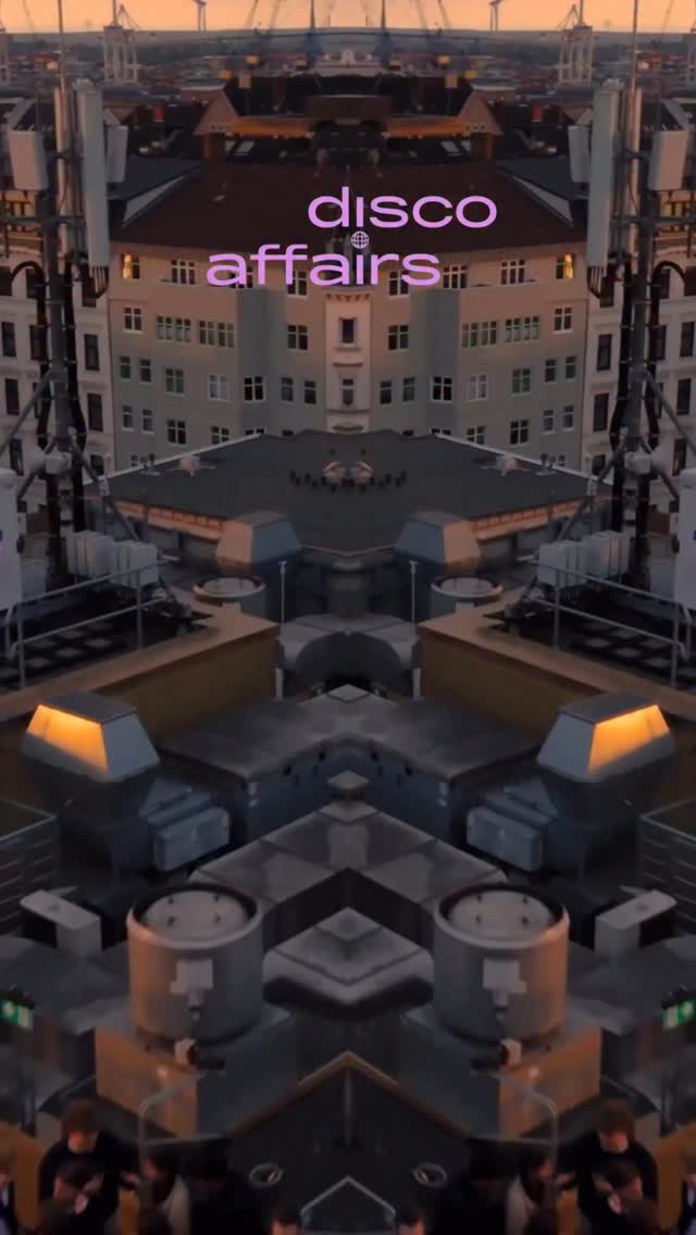 Our DJ LINE UP for this Friday!
We kick off the rooftop journey with @liam.wallinger from Scharbeutz, setting the perfect golden hour mood. Our resident @dominic.catori takes it higher, before special guest @djleon._ from Frankfurt – the mind behind @affairs_events – brings his signature energy to the terrace. To close the night in true Disco Affairs style, our residents @jarmomusic and @ericvornheim will keep the dancefloor glowing until the very last beat.
Tickets are selling fast - see you on friday!
#discoaffairs#readyforanaffair#dj#lineup#rooftop#event