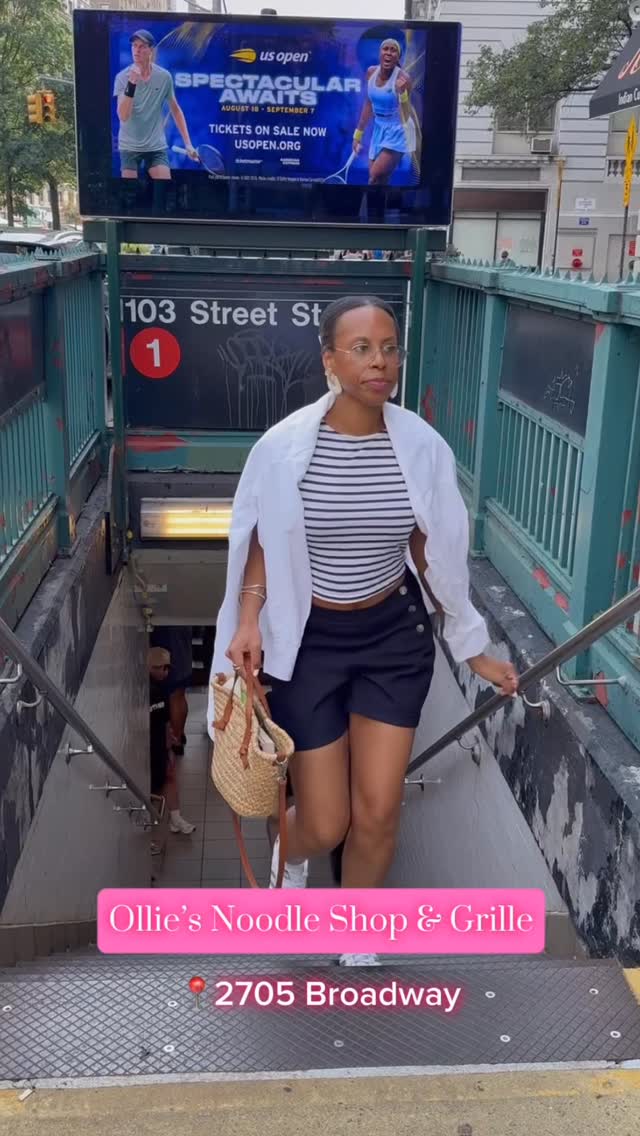 Save Ollie’s Noodle Shop & Grille in the upper west side as your next stop to visit. This family owned shop is widely known for its authentic Chinese cuisine with popular menu items like Sichuan Specialties, soup dumplings and traditional menu items for every kind of eater. I loved the fried egg rolls, fried shrimp and rice and I had to try the spicy Sichuan Kung Pao chicken. Each dish was bursting with flavor and the service staff was knowledgeable and super friendly. Definitely add this to your list for an amazing family style lunch or dinner.
🏷️ #popupgirlsnyc #uws #uwsnyc #sichuancuisine #wheretoeatnyc #usopeneats