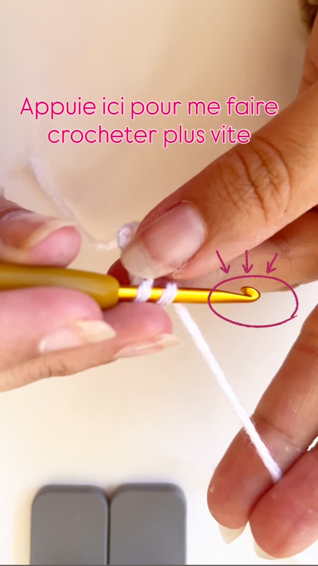 Allez hop hop hop on accélère.
.
.
.
.
.
#crochet #fun #mailleenlair #cloverhook #joiedecreatrice #artisanat