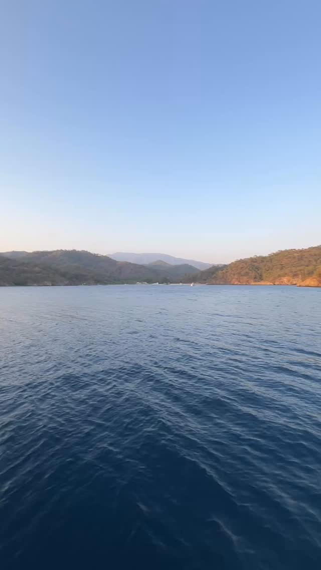 #haftalıkteknekiralama #teknekiralama #boatlife #fethiyetekneturları #boattrip⚓️ #sealife #tekneturu #göcektekneturu #muğla #rentboat
