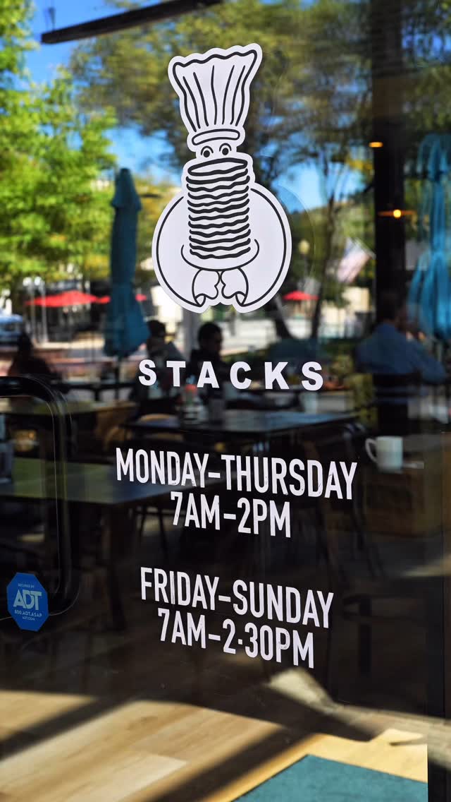 HAPPY FRIDAY 😎
Join us today to set the weekend off right 🥞
#stacks #stacksbreakfast #breakfast #brunch #friday #pancakes #eggs #tacos