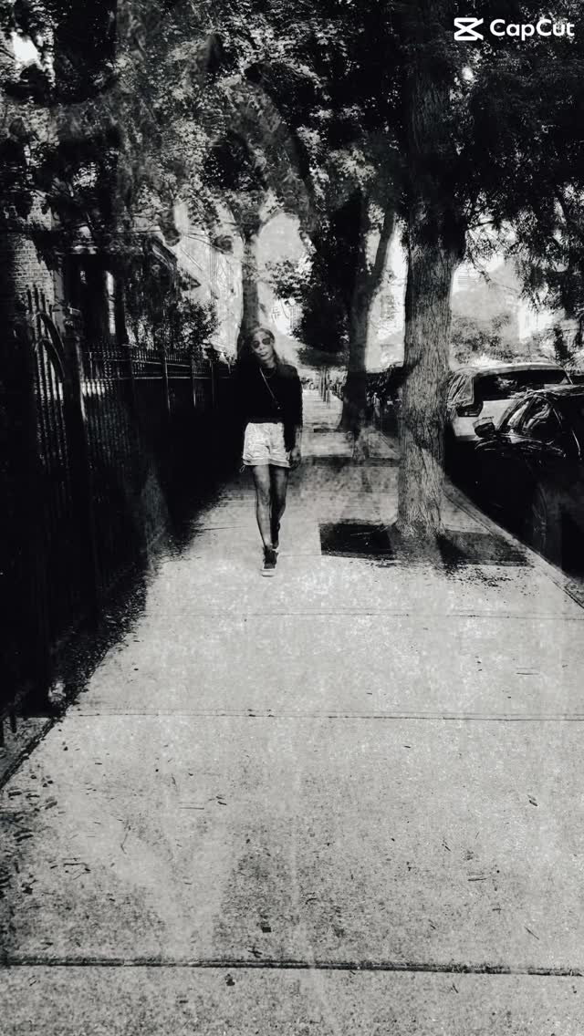 One awesome benefit of working out? Feeling confident and looking exactly how *you* want in your clothes! 💪🏽👗🩳✨ #FitAndConfident #StyleYourWay