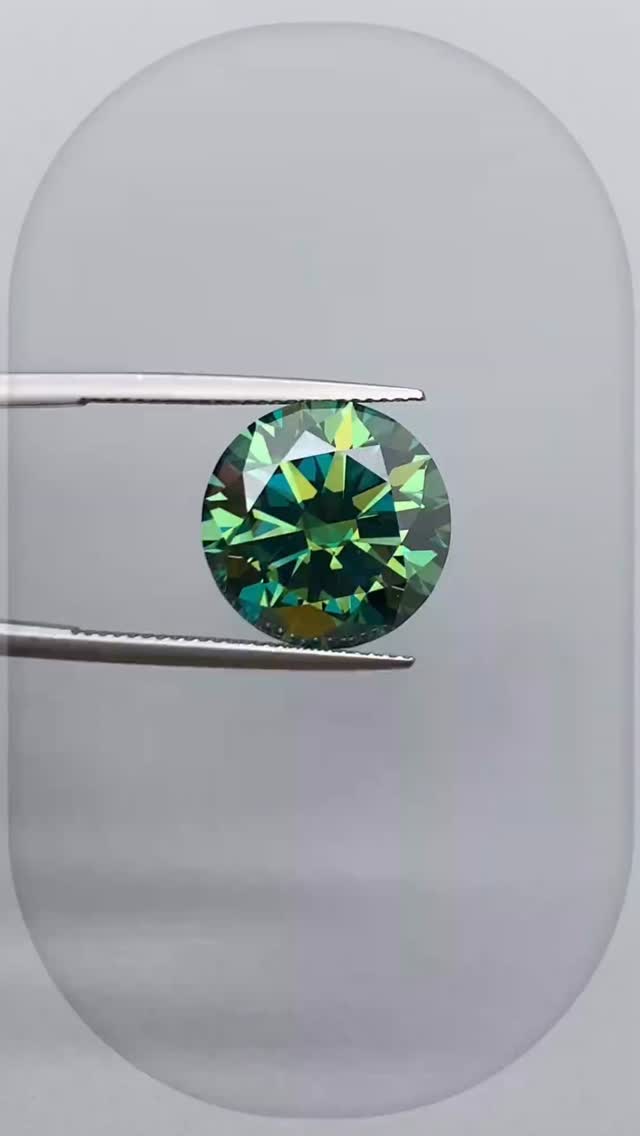 🌟 Craft dazzling jewelry that never fades! 🌟
Our Natural Green Color Moissanite Loose Stones (5.0-18.0mm, 0.5-20.0ct) are VVS1 clarity, chemical-free, GRA-certified, and perfect for stunning rings, earrings, or pendants!
💎 Shop now on nsjeweller.com or DM us to order with FREE shipping! 🚚
Product Specifications:
Item Type: Beads
Main Stone: Moissanite
Stone Shape: Round Brilliant Cut
Color: Natural Green
Item Weight: 0.5-20.0ct
Bead Size: 5.0-18.0mm
Chemical-Free: No high-concern chemicals used
Certificate: Yes (GRA with NGTC Certificate)
Fine or Fashion: Fine
Suitable For: Jewelry Making (Rings, Earrings, Pendants)
💬 Comment your favorite carat size!
#MoissaniteJewelry #GreenMoissanite #LabGrownGems #RoundBrilliantCut #JewelryMaking #HandmadeJewelry #DIYCrafts #JewelryDesign #CraftingCommunity #GemstoneLovers #FreeShipping #GiftIdeas #EngagementRings #NYCFashion #MadeInUSA #AmericanLuxury #USABusiness #CaliforniaLife
