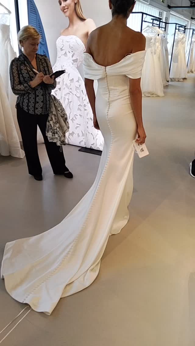 Come check out our new arrivals!
#2026BridalCollection
@pronovias #pronoviaspartner #bridal #wedding #bride2025