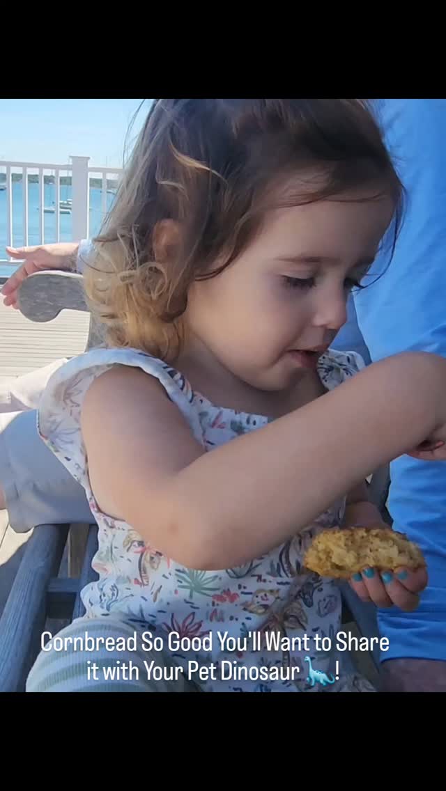 When it's this good you'll want to share the joy! Pick up your bag of Nina's Gluten-Free Cornbread & Muffin Mix at Crosby's Marketplace, Cronig's Market, Golden Goose Market, and Edgartown Seafood! #cronigsmarket #crosbysmarketplace #charlestownma #marthasvineyard #marthasvineyard #marthasvineyardlife #marbleheadmassachusetts #salem #Gluten-Free #glutenfreebaking #cornbread