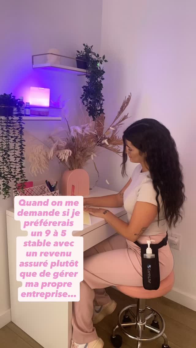 En fait, j’ai le meilleur des deux mondes :
💆🏻♀️👩🏻⚕️ Technologue en physiothérapie à temps partiel en clinique privé et massothérapeute au studio le reste du temps
Liberté + stabilité = mon équilibre 🤍🌙
RDV: https://www.massotherapielamaison.com