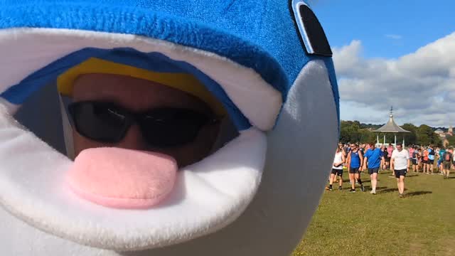 A warm but beautiful Durham @parkrunuk dressed as the dolphin 🐬. Thanks as always to the volunteers and all those who cheer the dolphin on 🙏.