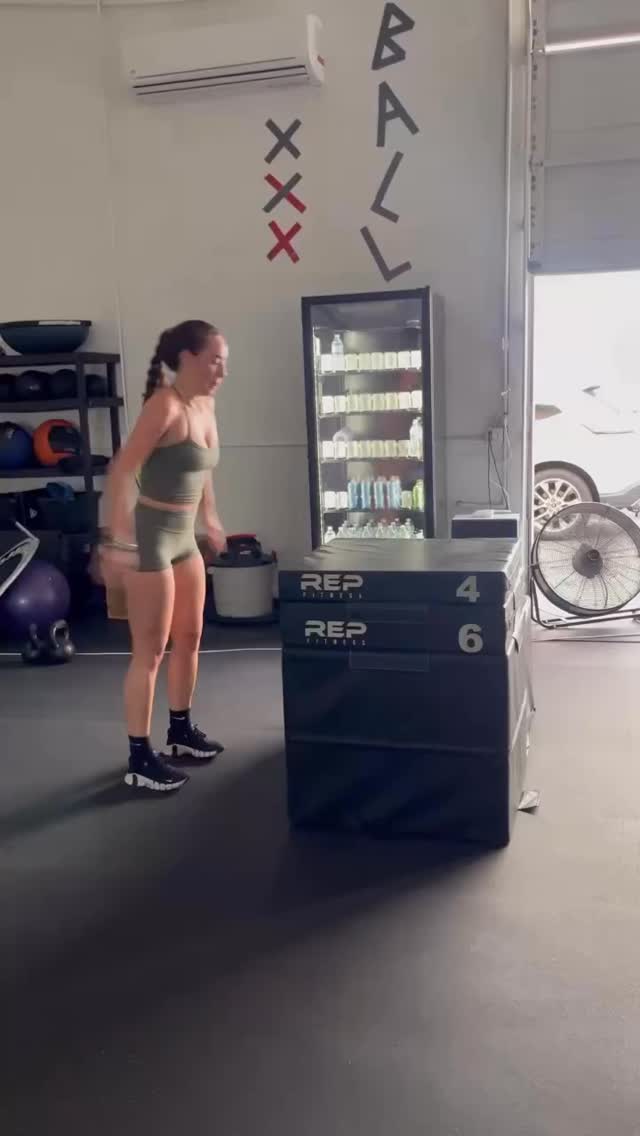 🧊 K2 just got KOOLER! 🧊
Come experience a lower temperature at K2 Fitness with our newly installed AC unit! This team finished off the last “warm” night like a bunch of champs!
#outdoors #florida #heat #showup #fitness #strength #in #numbers #challengeyourself #inspire #beinspired #smile #embraceyourself