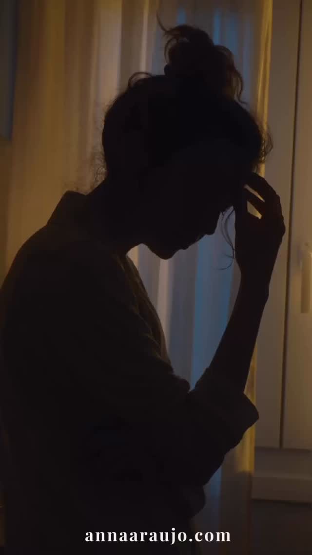 Is peri/menopause leaving you feeling drained, bloated, and like your body is in a constant state of flux? đŤ
You are not alone, and you are not broken!
This is a natural transition, and what you eat can be your most powerful ally.
This isnât about dieting or restrictionâitâs about nourishment. Making smart, delicious food choices can significantly ease common symptoms and help you feel more balanced and energized.
𼌠Foods to balance hormones: Discover the power of phytoestrogens from sources like flaxseeds and tofu, which can mimic estrogenâs effects in your body.
đĽBone health boosters: As estrogen drops, bone density becomes a concern. Weâre highlighting calcium-rich foods like yogurt and leafy greens to keep your bones strong and healthy.
đĽŠProtein for strength & mood: Protein is crucial for maintaining muscle mass and stabilizing your mood. Think salmon, lean poultry, and lentils.
đŁOmega-3s for your heart & brain: Fatty fish like salmon and sardines, plus chia seeds, are packed with omega-3s to fight inflammation and support brain health.
đĽŹFiber for your gut: High-fiber foods like berries and oats help with digestion and keep blood sugar steady.
đFruits and vegetables for a metabolic boost: Learn how this antioxidant-rich green tea can boost your metabolism and focus.
Remember: Small, consistent changes can make a huge difference. You donât need another fad diet; you just need to better understand and support the changes happening within your body.
đ,
Anna.
#womenshealth #nutrition #perimenopause #healthyliving