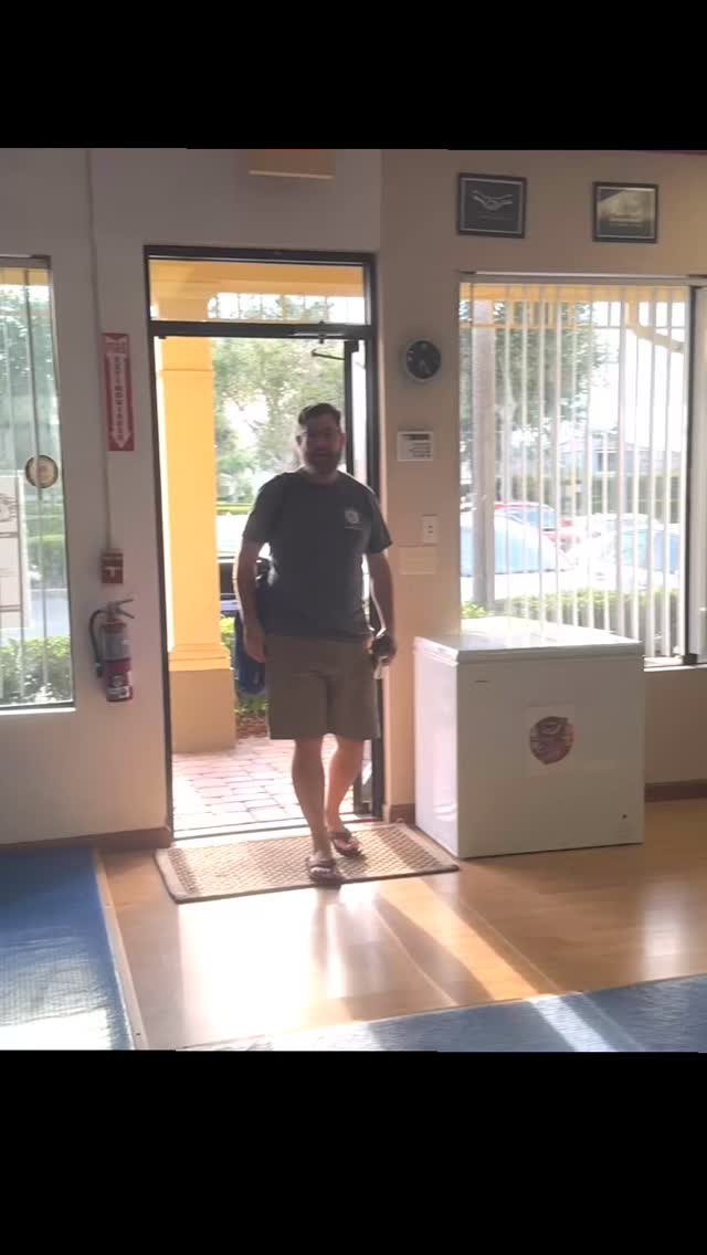 Friday night open mats are always a blast at CGCFL
Stop by and roll with us! 🤙🏽🤙🏽🤙🏽
#carlsongracieoriginal
#rinaldosantosjiujitsu
#wearewintergarden
#carlsongracieteam
#carlsongraciecentralflorida