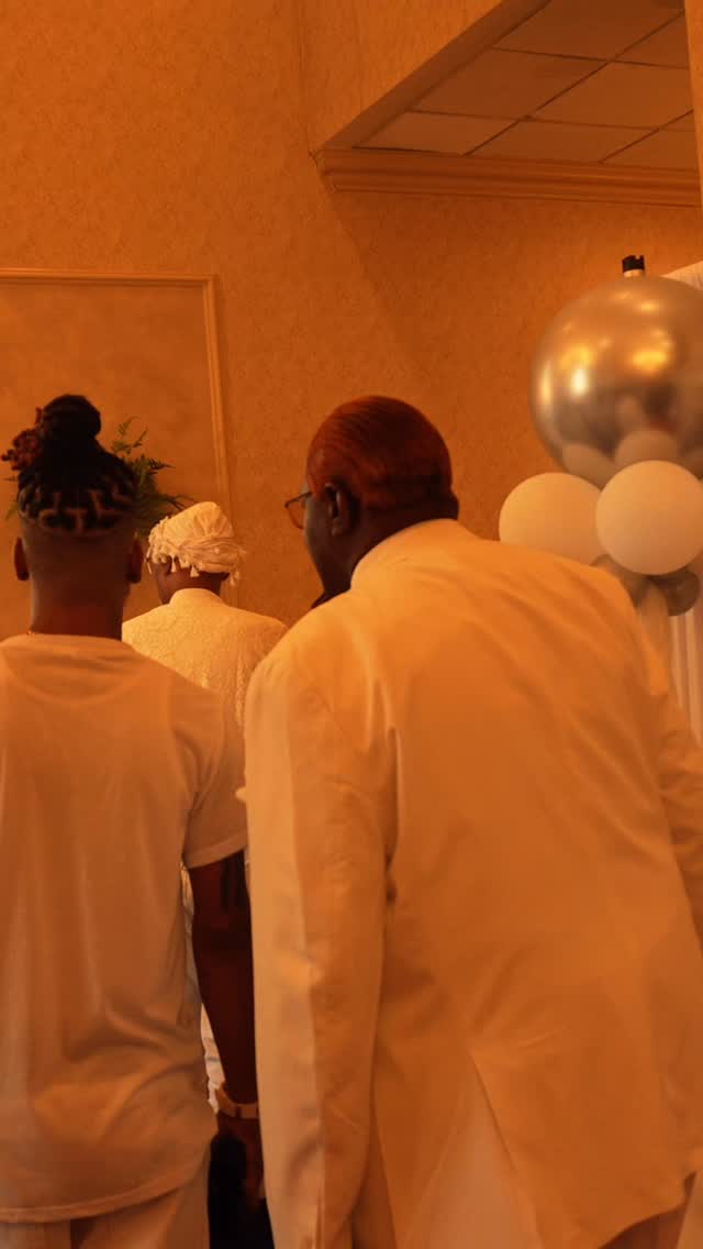Shout out to @leemack37 Chicago’s Heavy Diva!!! Congratulations on your first All White Affair! Thank you for the opportunity to document this for you and your guests!!! #blackgaytabletalk allwhiteaffair #blackgaytabletalk #chicagosheavydiva #pride #blacklgbt #blackpride