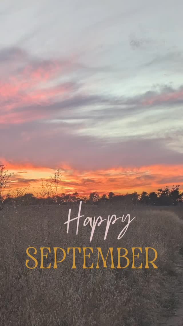 Happy September!
.
.
.
.
.
#summerhousesalon #southbayhairsalon