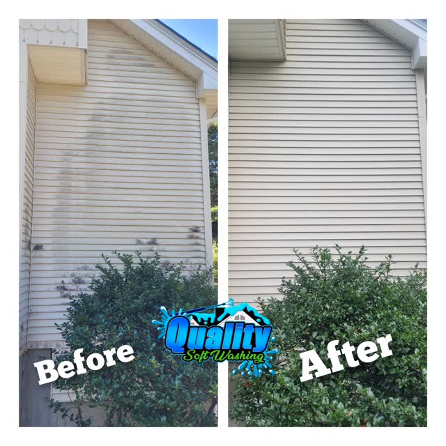 What a transformation! This home looks brand new after a professional soft wash. Ready to restore your curb appeal? Call or text us today at 401-903-9274 for a FREE quote!