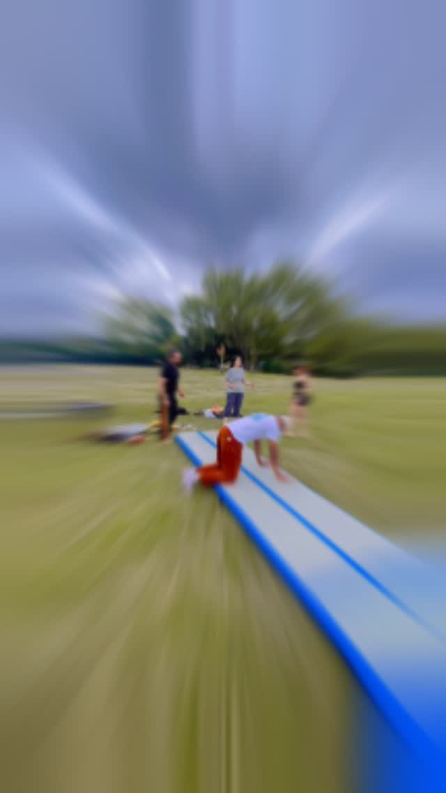 Some jumps in the park 🚀🚀🚀
#capoeira