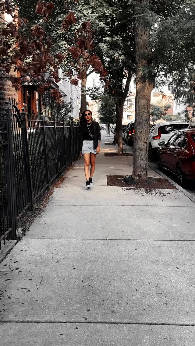 Serving looks in Chi-Town 🔥🎤 Steppin’ out in style for the Chris Brown concert—fashion game on 100, vibes even higher. #chitownstyle #ChrisBrownVibes #fashionkillas