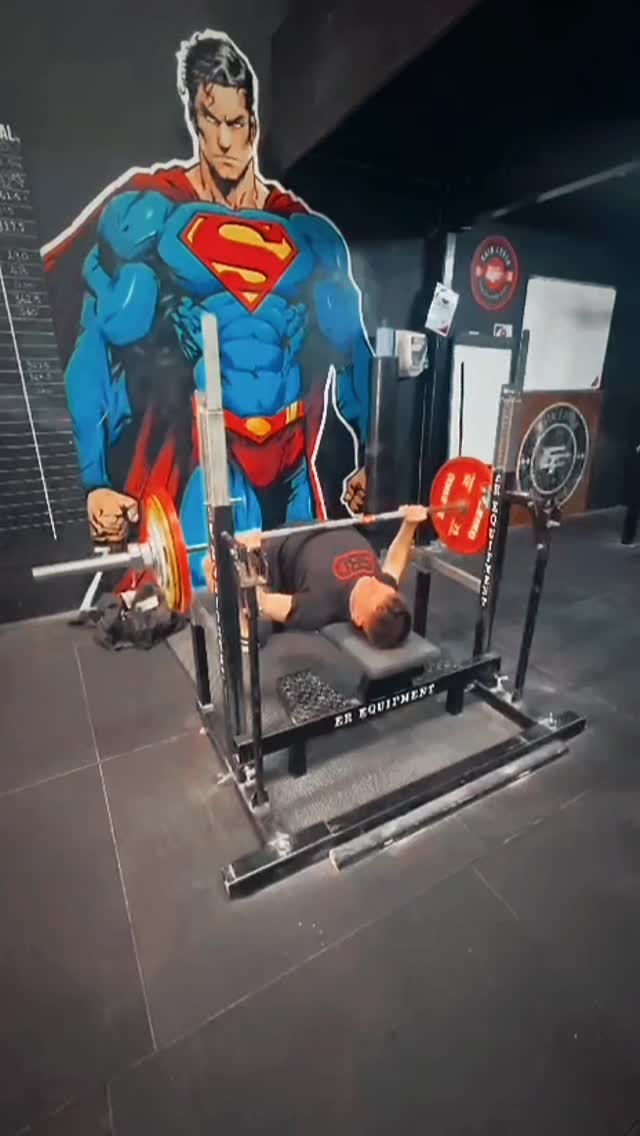 Powerlifting Coaching at Gain Forth
Kenny is one of the Coaches at Gain Forth for everything strength related.
He runs a Mens Strength Club, Powerlifting Club Sessions and Personal Training
✳️ Powerlifting Coaching
✳️ Online Programming
✳️ Competition Handling
✳️ Fat Loss
✳️ Strength Training
#gym #powerlifting #fitness #strong #strength #gainforth #fit