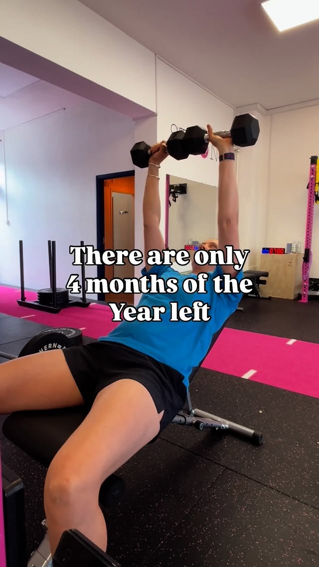 Can you believe there are only 4 months left of the year?
That’s 4 months to feel stronger.
4 months to build confidence.
4 months to do something just for YOU. 💪
Don’t wait for January.
Start now and finish 2025 proud of what your body can do.
Come join us at Stable & Strong and see just how much strength you can build before the year is out.
👉 Women-only. Supportive. Non-judgemental.
👉 No contacts.
Let’s make these last 4 months count. Who’s in?
#strongwomen #womenwholift #strongisnotasize #mortlake #barnes #eastsheen #womensonlygym #sw14
#postpartumfitness #perimenopausefitness #menopausefitness #strengthover40 #fitat60 #nearlychristmas #christmasfitness #christmasbody #schoolsback