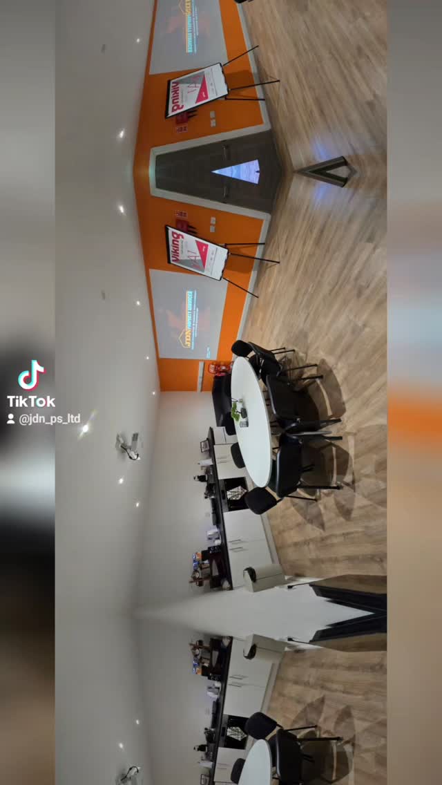 NOW AVAILABLE!
Looking for the perfect space in Wishaw?
Our training & boardroom is available for hire – designed to give you a professional edge while keeping things comfortable.
Here’s what you get:
✅ Large screen projector & Bluetooth sound system
✅ High-speed WiFi included
✅ Bright, modern & private space – no noisy café distractions
✅ Seating for up to 12 comfortably
✅ Easy parking on site & nearby transport links
✅ Kitchenette & refreshments available on request
✅ Flexible hire – half day, full day or evening
Whether it’s staff training, board meetings, networking, or community workshops – we’ve got you covered.
👉 For more information or to book now: www.jdnpropertyservices.co.uk/training-room
#Wishaw #LanarkshireBusiness #TrainingRoomHire #MeetingRoomHire #BoardroomHire