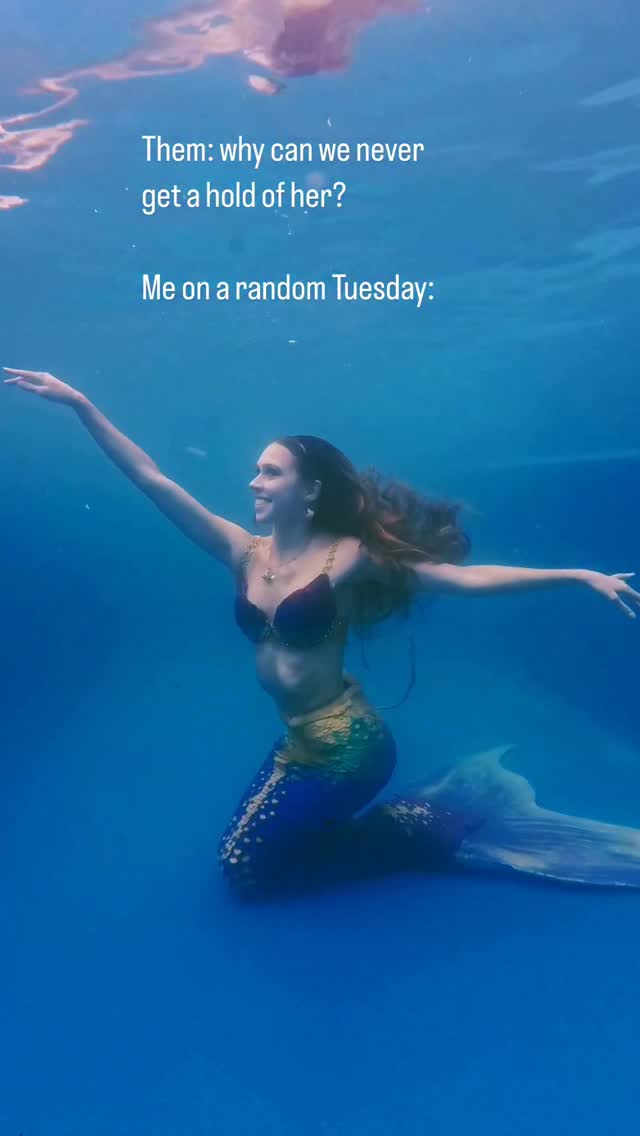 Meanwhile, me: 🐠🤿🧜🏼♀️😳🌊
#MermaidLife #Cleo #h2ojustaddwater #MermaidObsessed #MakoMermaids #RealLifeMermaid #ProMermaid
