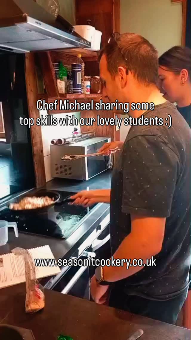Spending a week with a top chef can accelerate your progress in the kitchen where you’ll quickly move from beginner to a confident cook #seasonitcookery #doferesidential #dofe #youthwithoutlimits #chef du alps #iceandfireholidays #chaletpomet @everyone @followers