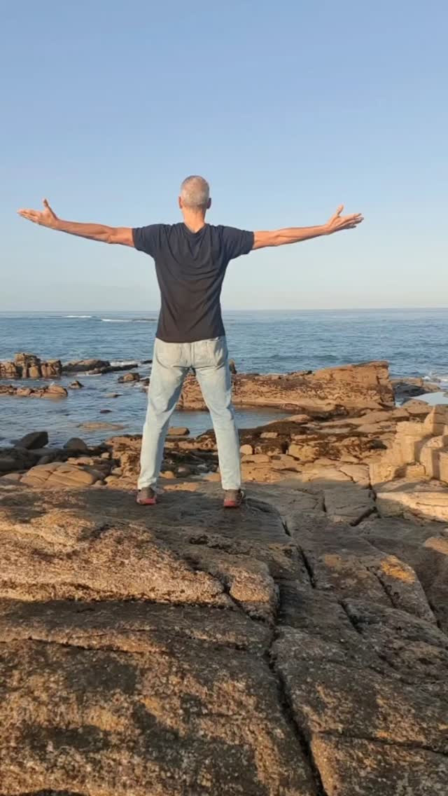 Reprise des cours le 15 septembre 😁
Inscriptions sur www.ericruff.fr
Je vous reçois également en séance individuelle à mon cabinet de Lorient
#BALIZENN
#inspiration
#respiration
#bienetre
#ploemeur
#guidel
#lorient