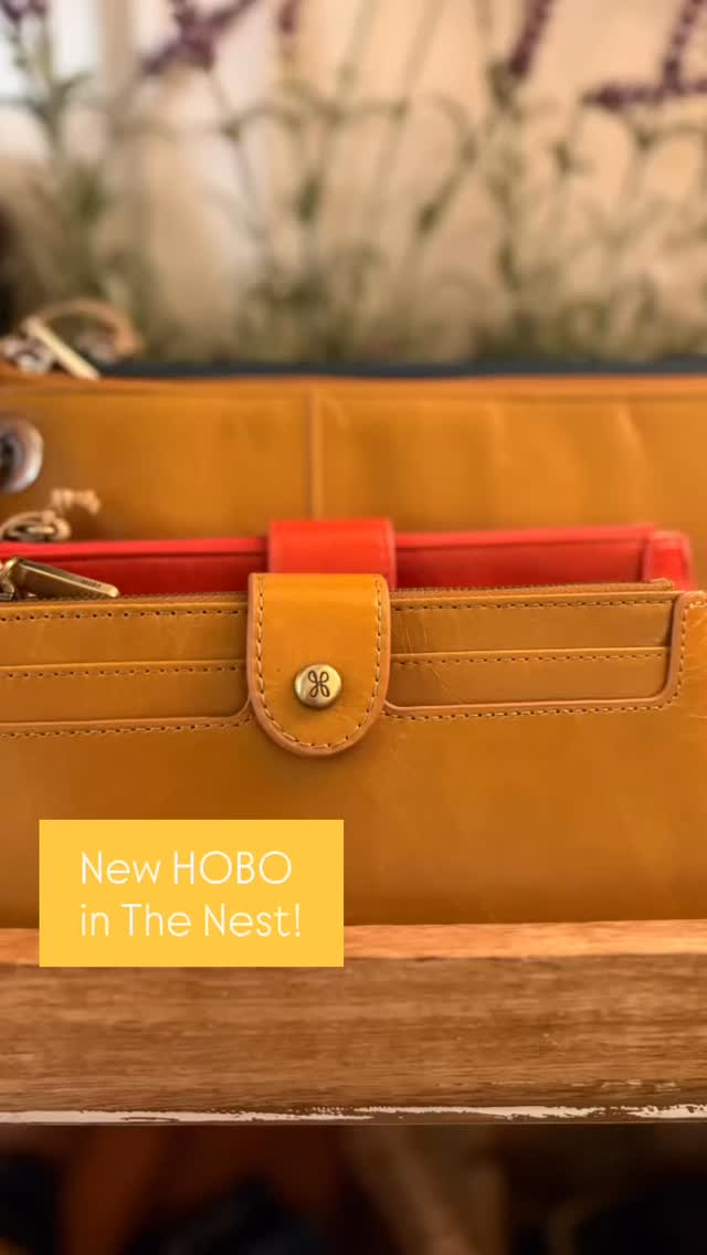 #hobobagstyle #hobobagsarethebestbags
#Shoplocal