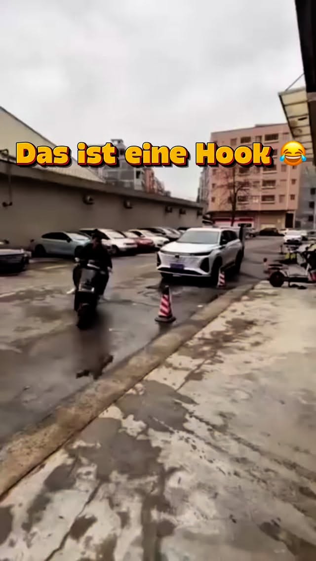 „Vom Roller-Crash in der Garage 🛵💥 direkt zum Metallica-Tattoo auf dem Oberarm 🤘🔥
Manchmal beginnt die Story chaotisch – und endet für immer unter der Haut. 🖤
Metal, Tinte & eine Portion Wahnsinn – that’s the vibe. 🎸“
#MetallicaTattoo #TattooLife #InkAddict #TattooVibes #TattooStudio #TattooCulture #InkedCommunity #TattooArt #FromCrashToInk #MetalVibes #InkedForLife #BorjaInk #TattooTime