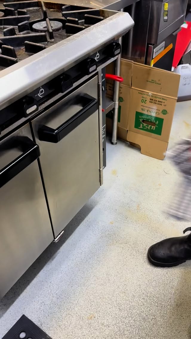 A little teaser for this Saturday night’s collab at @kuti_shack
Slow braised lamb neck tacos anyone??? 🤤