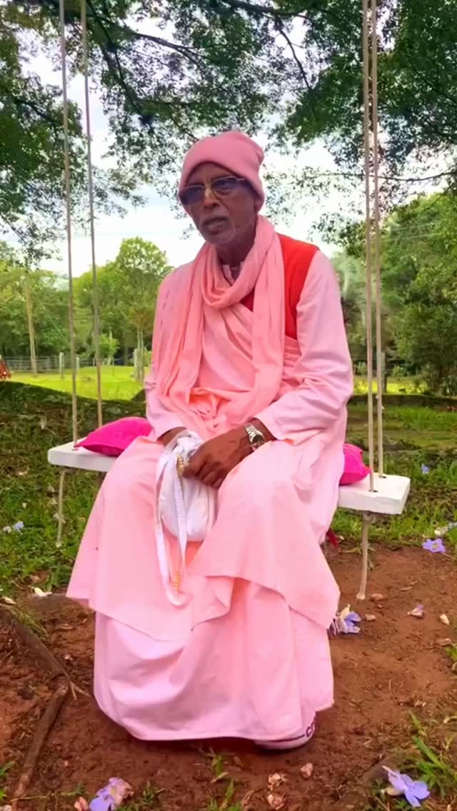 Bhagavat Saptah in Brazil! ✨️
For the first time, the timeless river of nectar of Śrīmad Bhāgavatam will flow for seven days in the heart of Brazil — at the serene Sri Gaia Vrindavana Dham.
From 04 – 10 January 2026, Srila Gurudev Srimad Bhaktivedanta Vana Gosvami Maharaj Ji will speak, revealing the pastimes of the Lord and the glories of bhakti.
📍 Gaia Vrindavan Ashram, Brazil
📅 04 – 10 January 2026
– Daily Bhagavatam lectures
– Kirtan and satsanga
– Free sattvik prasadam
– Devotee association in nature
This is not just an event — it is a historic moment. The nectar of Vraja, carried by saints, now blossoms in Brazil.
Entry is free. All are welcome with open hearts.
For details & seva opportunities: @bhaktiyogars or via WhatsApp (51) 98106-1052.