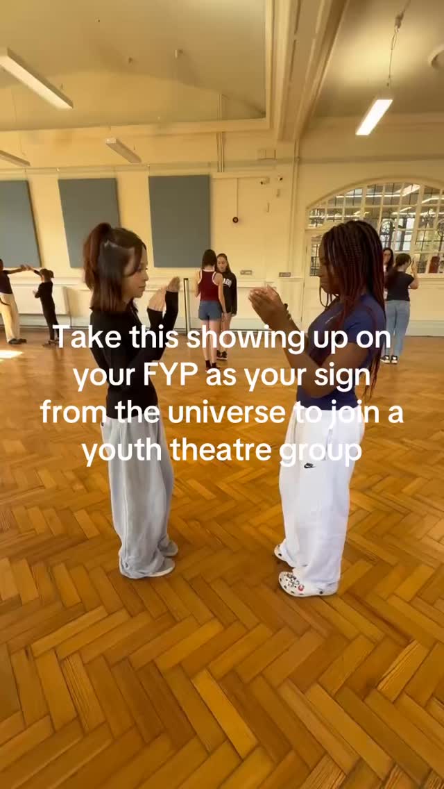 Some beautiful mirroring work from our devising group last week.
If you live in South London, why not join one of Cyclorama’s youth theatre groups where you can develop ensemble and performance skills in a supportive and inclusive group of like-minded souls.
Find your tribe!
2 week trials available this September.
Join Cyclorama Speech and Drama
Booking details on our website www.cycloramadrama.co.uk
#youththeatre #acting #ensemble #performingarts #southlondon
