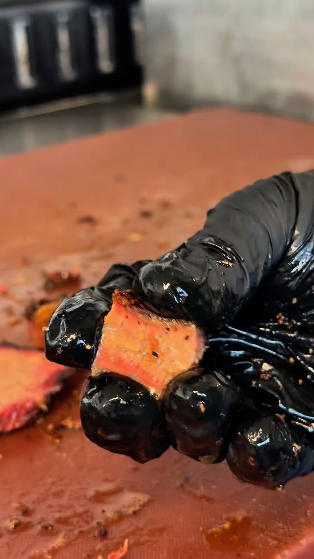 Not just BBQ… it’s a memory waiting to happen 🤤
👉 Tag your BBQ buddy and let them know where you’re eating next.
#BBQByJoe #UtahEats #FoodieLife #UtahFoodies #UtahEatsDaily #FoodTruckEats #FarmersMarketFinds #BBQLovers #brisket #SmokedToPerfection #BBQTime #EatLocalUtah #SupportLocalUtah #UtahEvents #BBQGoals #foodie #UtahFoodScene #StreetFoodMagic #UtahFarmersMarket #BBQObsessed #foodporn #bbqporn