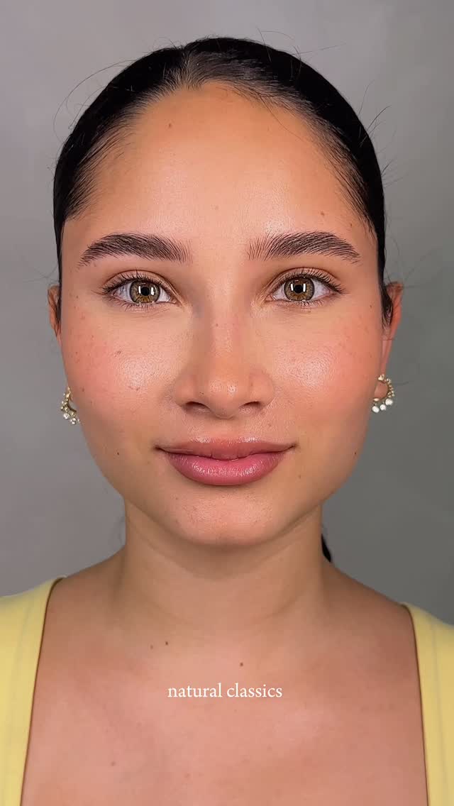 back to basics with theeeee cutest natural classic set to compliment this gorgeous face @tiahewittt ๐ฅฐ
with so many unique styles coming through into the lash industry with a new variety of lash trays to create such styles, I find classics are very rarely requested for but when I get a classic booking and my client opens her eyes, Iโm reminded why you can just never go wrong with a set of classics!!
ugh Tiaโs face just sends me in awe every time and these lashes were just perfect for her ๐ฅฐ
#manchesterlashes #lashesmanchester #manchesterlashtech #classiclashesextensions #classiclashesmanchester #classiclashes