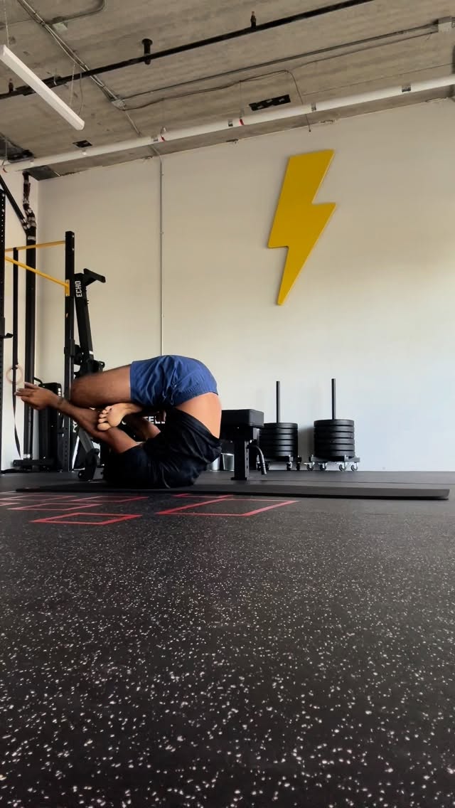 Trying not to fall asleep during meditation practice!
Haven't we all been there?
#ludensfitnessstudio #ludensfit #fitluden #ottawafitness #waterridgevillageatrockcliffe #playfullfitness #ottawamovement #ludens #ottawafitnesscommunity #ottawagymnastics #ottawacrossfit #ottawayoga #ludensyoga