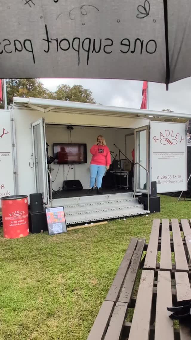 We are at @ideas_fest today and Sophie jumped on the stage to sing a few songs to celebrate the @one.supportpass Kickstarter going live!! 🎉
Isn't she fab!?? 🩷🖤
Please help us raise the funds to make our Kickstarter a success!
https://www.kickstarter.com/projects/sophiemason/one-support-pass-app
Video description: at ideas fest, set on the grass, Sophie is stood on a raised stage. Throughout the video a range of people pop up, listening, watching and singing along.