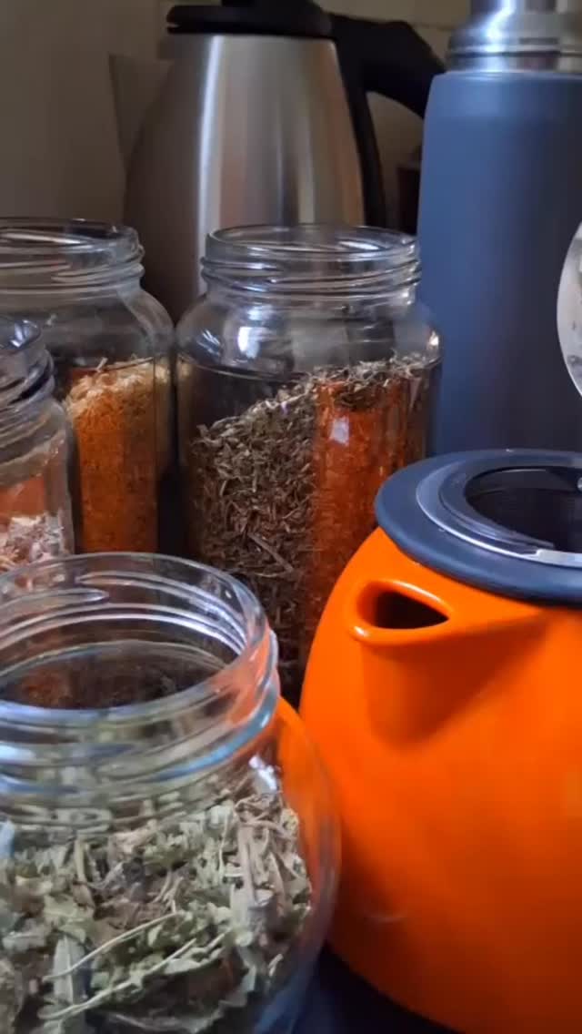 Para los que me preguntaron cómo preparo mi mate les dejo paso a paso como hacerlo🧉✨