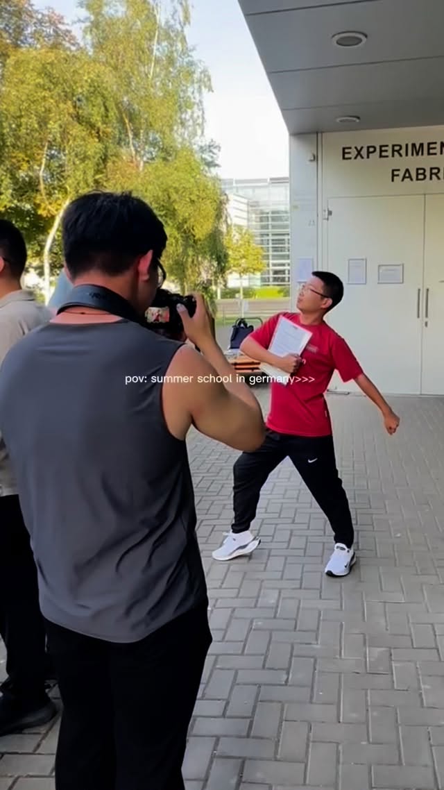 We look back on two weeks of #SummerSchool2025: lots of impressions, new friendships, and above all, lots of fun! 🌞🎓🇨🇳
We fondly remember excursions such as:
•a day in the state capital Berlin
•a canoe trip on the Elbe
•a tour of the campus of Magdeburg Stendal University of Applied Sciences
•the robotics course, where we built our own robots
•the closing barbecue at OVGU GmbH
•the guided tour of the Autostadt in Wolfsburg
•the view from the Hundertwasser House
(and many more...)! Which excursion would you have joined?
We are really happy that we were able to show young people from China our home! ❤️
In December, we will continue with the next school! 🎄
Link in the bio for more information. >>>
#studenten #ovgugmbh #austausch #summerschool #international #magdeburg #ottovonguerickeuniversitätmagdeburg #taiyuanuniversity #tyut #imu #hau #ovgu