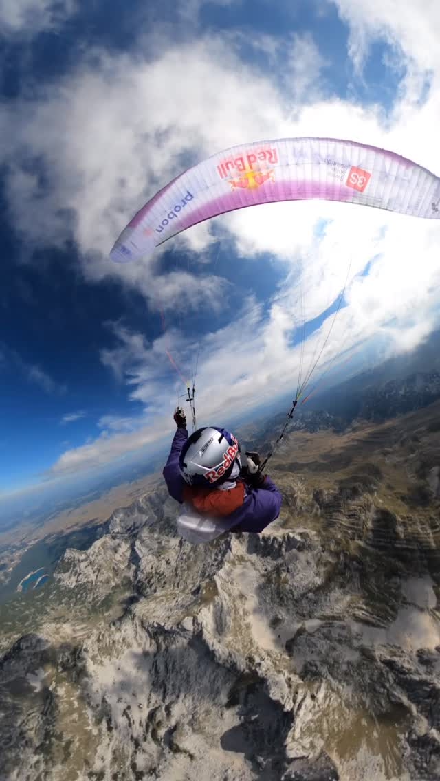 cruising through the skies of montenegro ☀️
@redbullswitzerland | @probon.ch | @3ssolarswiss | @ascona_locarno | @garagewenger | @advanceparagliders | @iem_ag | @blackyak_europe |@orbea | @raiffeisen_ch | @bruegger_keramik_ag_official | @julbo_eyewear | @oneday.swiss | @shv_fsvl | @axajungfrauregion | @leki.trailrunning | @xctracer | @muellersportgmbh | @expedint | @lurbelswiss
#makepeopledream #verleihtflügel #giveyouwings #probon #immerchlimehgäh #myasconalocarno #3SSwissSolarSolutions #Iem #advanceparagliders #blackyak #onedaycoaching #raiffeisen #julboeyewear #müllersport #xtracer #lurbelswiss #weareorbea #myorbea #expedint #exped #leki