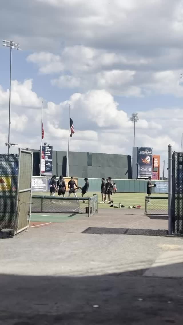 We are SO thankful to the Richmond Flying Squirrels for the opportunity to raise money for our foundation by working concessions on the second floor. We loved being a part of the diamond the past three seasons and while it’s hard to say good bye to the old building, we are excited for the adventure in the new stadium!!!!