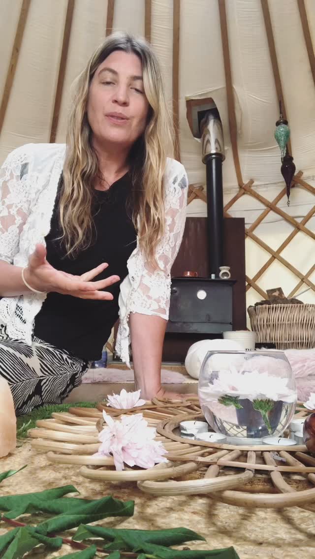 Some life lately 💫
Summer Vibes ☀️
🌳 Into the wild with the babes - friends, family, nature recharge…
💫Supporting my 121 Breathwork clients - online globally & irl in my home studio
⭕️Launching my Women’s Circle Training - over at my sister site @shala.women
We held trainings at mine in Margate & @theyogagardenuk @kneppwilding
💫Events - hosting the wellness area at The Power of Women Festival @powthanet
Mother Blessings, Hen dos & my monthly women’s circle
I hope you had an epic summer…
After a free flow summer…always enjoy the transition to some autumn structure in Virgo season & some exciting projects on the horizon…
Hope to catch up with you 💫