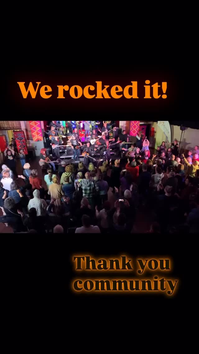 Buzzing from yesterday’s High Voltage performance. The energy was high, despite the bad weather there was standing room only, each and every performance just added to the huge guitar crescendo! So great to see @tilly_rosemusic @yeahighschool @dindidance young performers putting in time and effort to be part of something epic! @yeaartsinc should be so proud that their vision brought to the region a concert to remember and connected so many people via the love of music. @jofmakesart led us through the creative process with only a few signed up guitarists at the start to over 50 people in the final performance! #onahigh #posteventvibes #guitaristsofinstagram #crowdparticipation #rockingout #sayingthanks