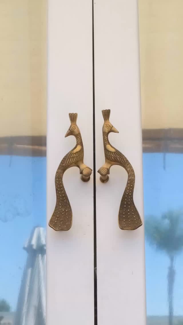 Workshop prep for the upcoming autumn scent journey.
@inflowerdesign
#xentomento #momentofscent #candles #scent #autumn