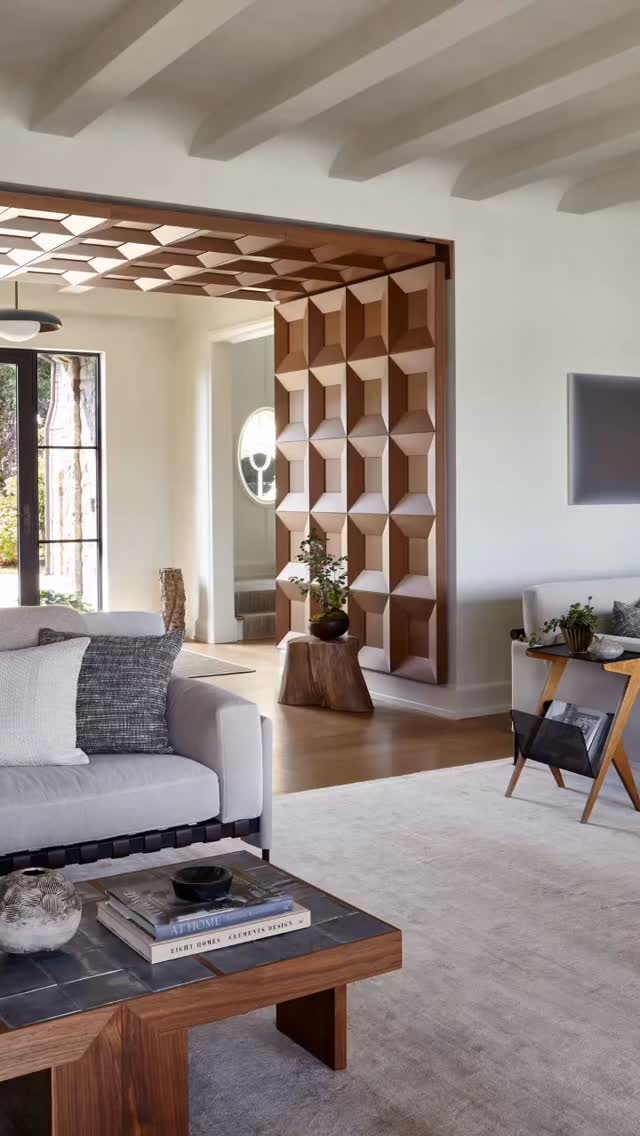 Proud to be named to the 2026 LUXE Gold List, recognizing design that merges vision, materiality, and craft. Thank you @jilleditsluxe and @luxemagazine for honoring our work among such inspiring practices.
.
.
#LUXEGoldList2026 #luxemagazine #designrecognition #architecturalvision #luxury #finehomebuilding #archdaily #archilovers #coastalliving #materialitymatters
.
.
@andrewbartolotta_aia
@terriricciinteriors
@boterobdcg
@joshuamchughphotography